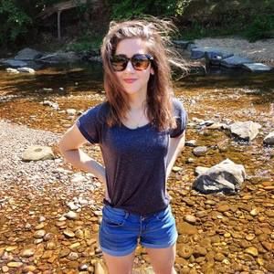 Meet your Posher, Christine